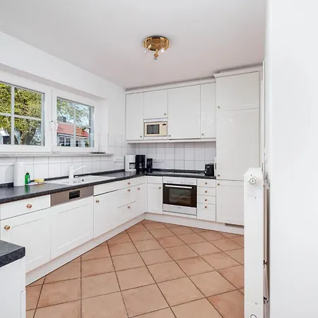 Gaestehaus Nina #4 Scharbeutz